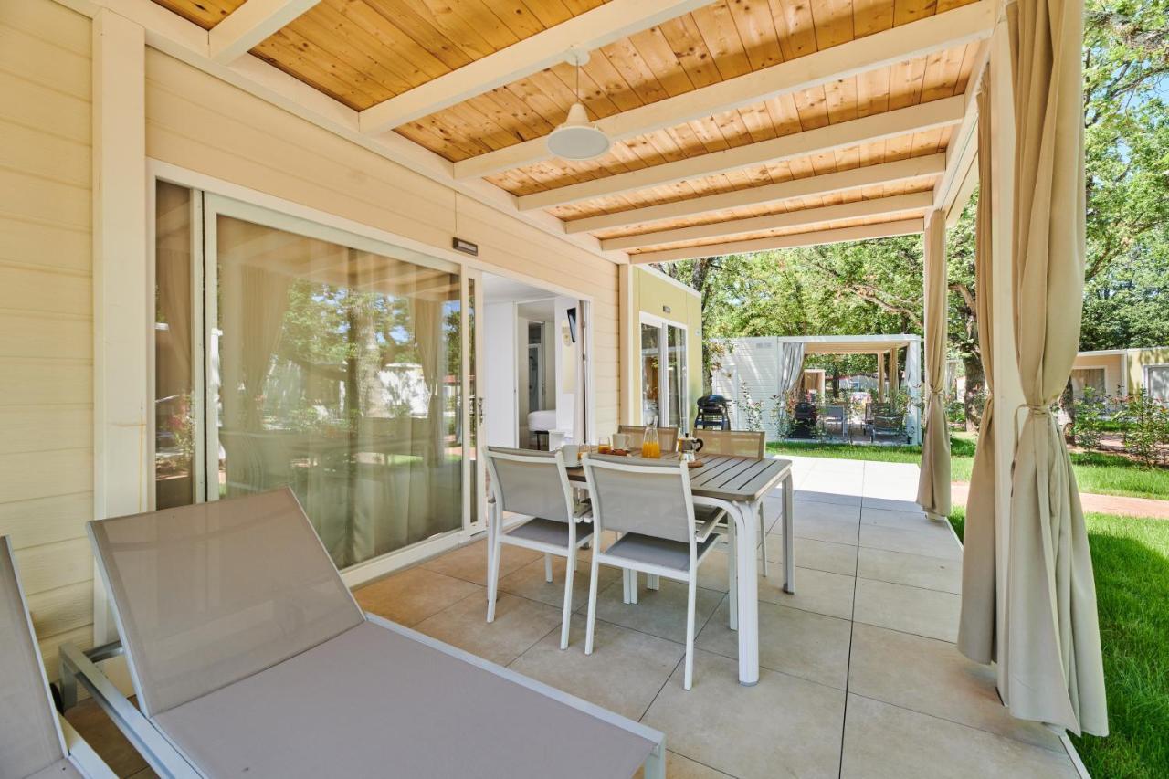 Camping Ulika Mobile Homes - Naturist Červar-Porat Esterno foto