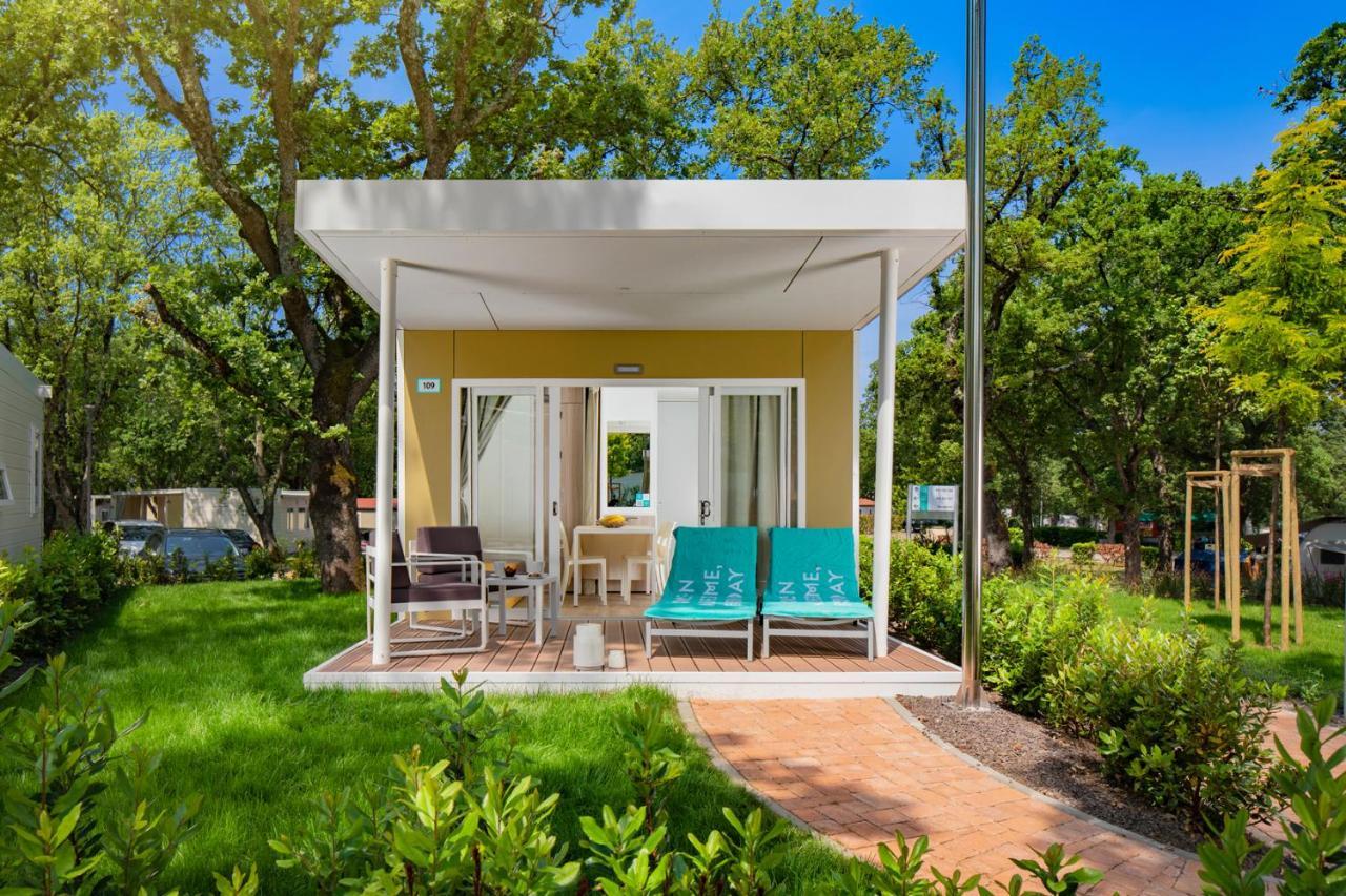 Camping Ulika Mobile Homes - Naturist Červar-Porat Esterno foto