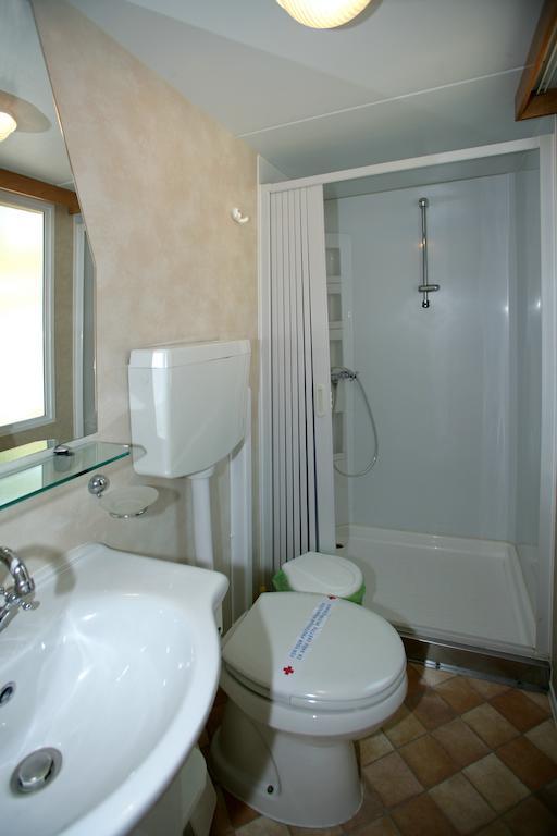Camping Ulika Mobile Homes - Naturist Červar-Porat Camera foto
